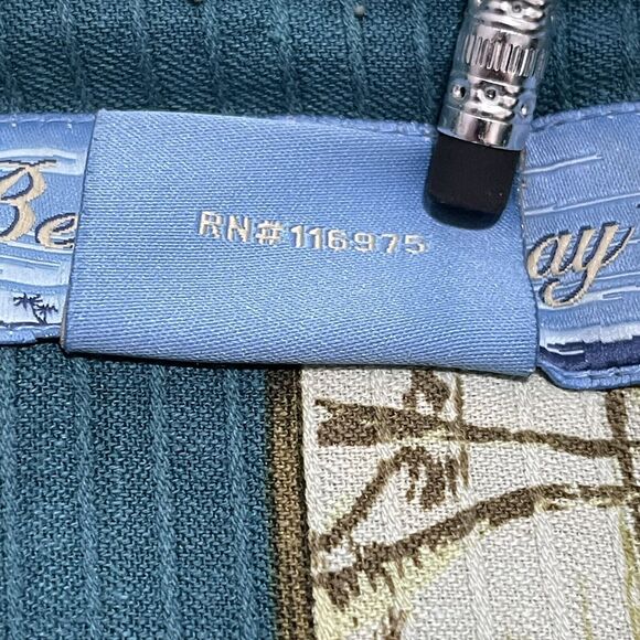 Bermuda Bay Shirt Mens Large Deep Sea Blue Caribbean Palm Tree Silk Tropical - Picture 3 of 10